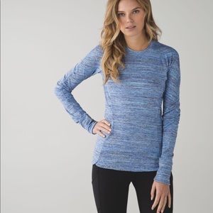 Lululemon Runderful in size 6